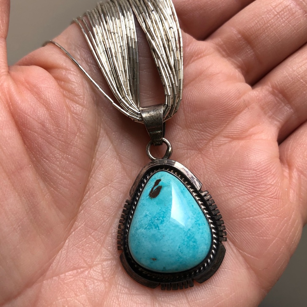 Vintage Turquoise Necklace - Picture 2 of 3